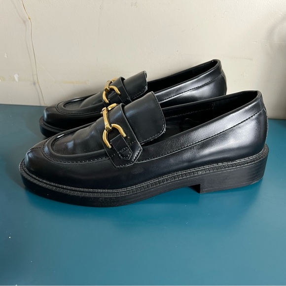 Zara Black Flat Shoes Loafers With Gold Buckles EU38 US7.5 Slip On Chunky Retro - Picture 4 of 13